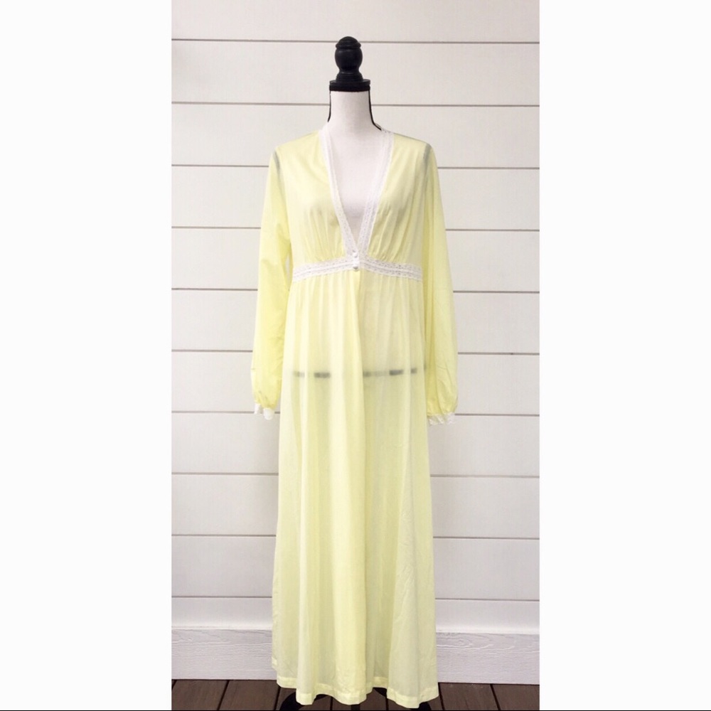 Vintage 60s Lemondrop Robe